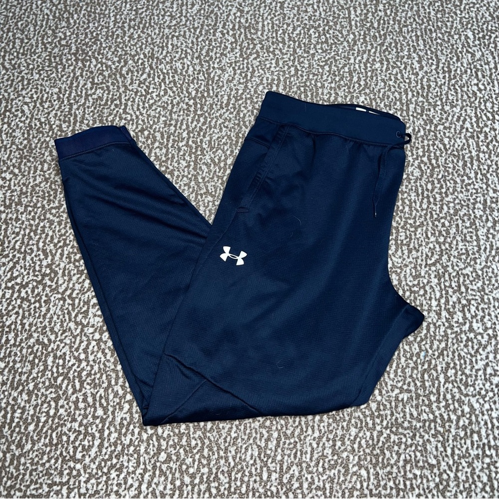 UA joggers